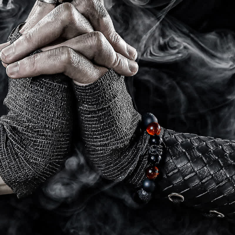 Ragnar - Bracelet de perles en cristaux naturels du guerrier
