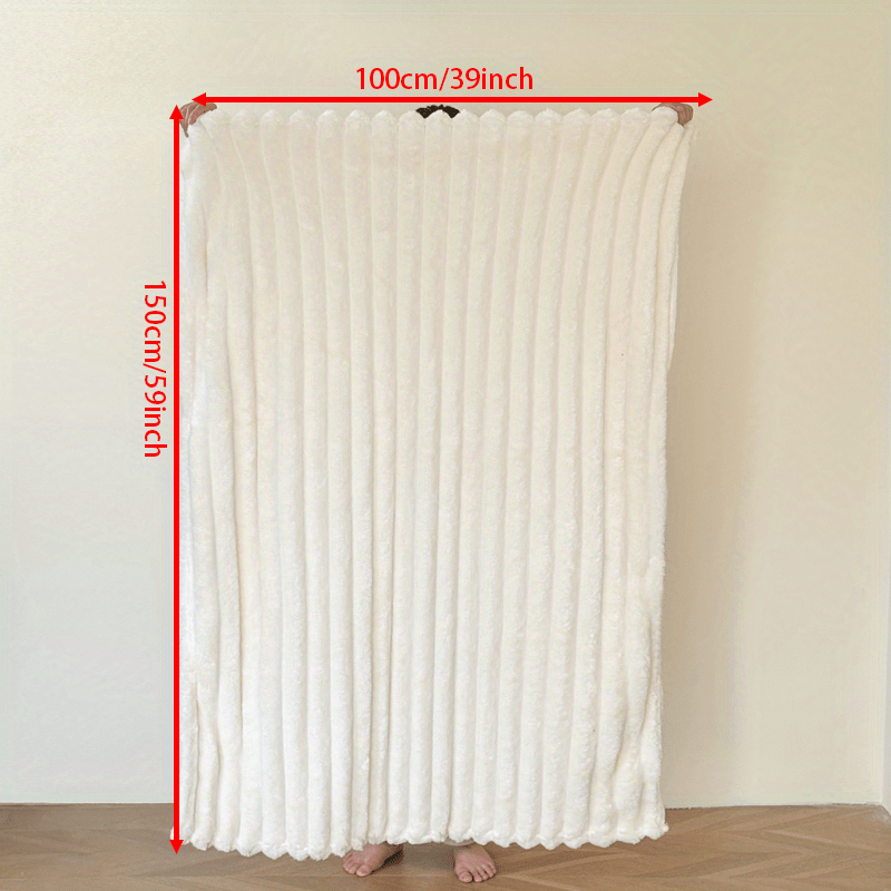 FlannelEase - Soft & Lightweight Flannel Blanket