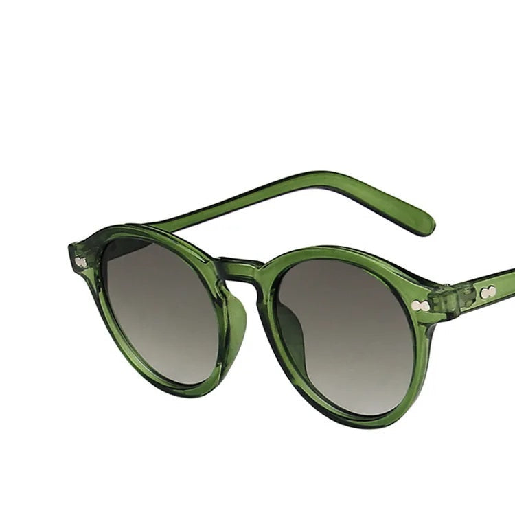 Natasha Shades - Lunettes de Soleil Rétro Élégantes