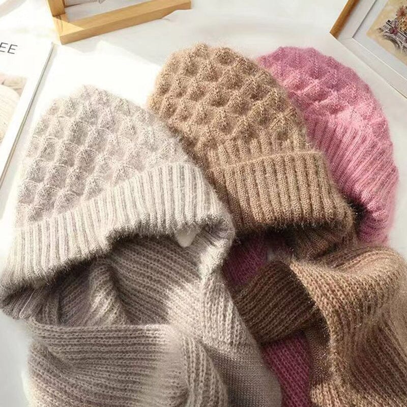 CozyWind - Beanie and Scarf Set for Winter Fashion