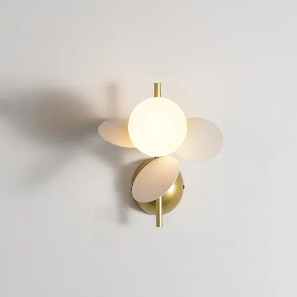 MacronLicht - Modern Acrylic LED Wall Light