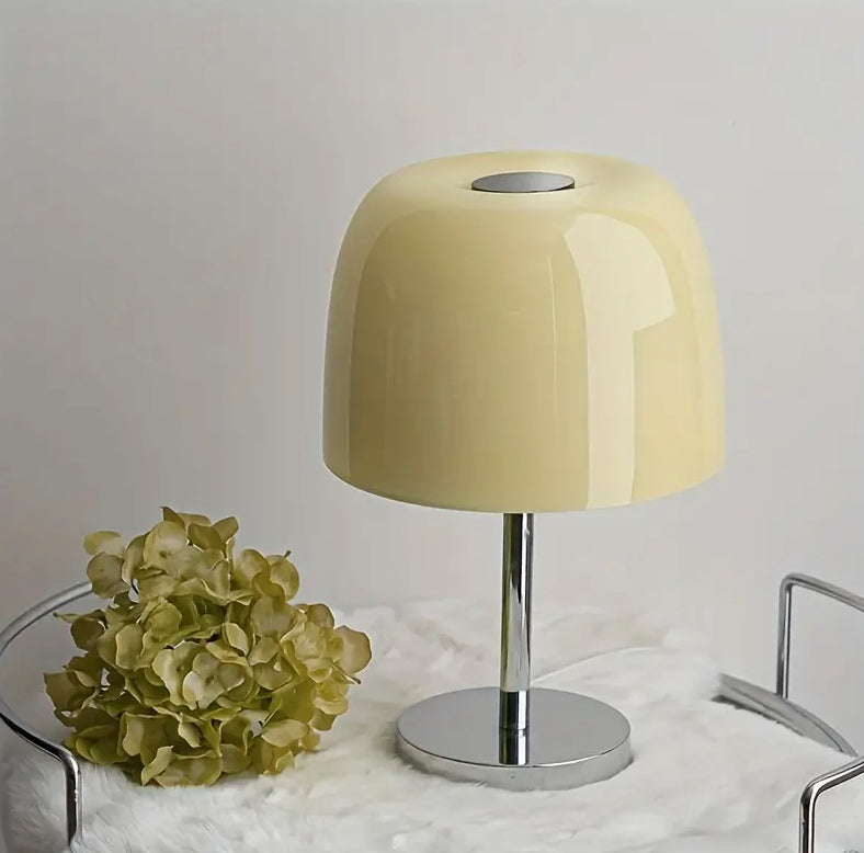 ÉclatSerein - Scandinavian Glass Pendant Light for a Warm Ambiance