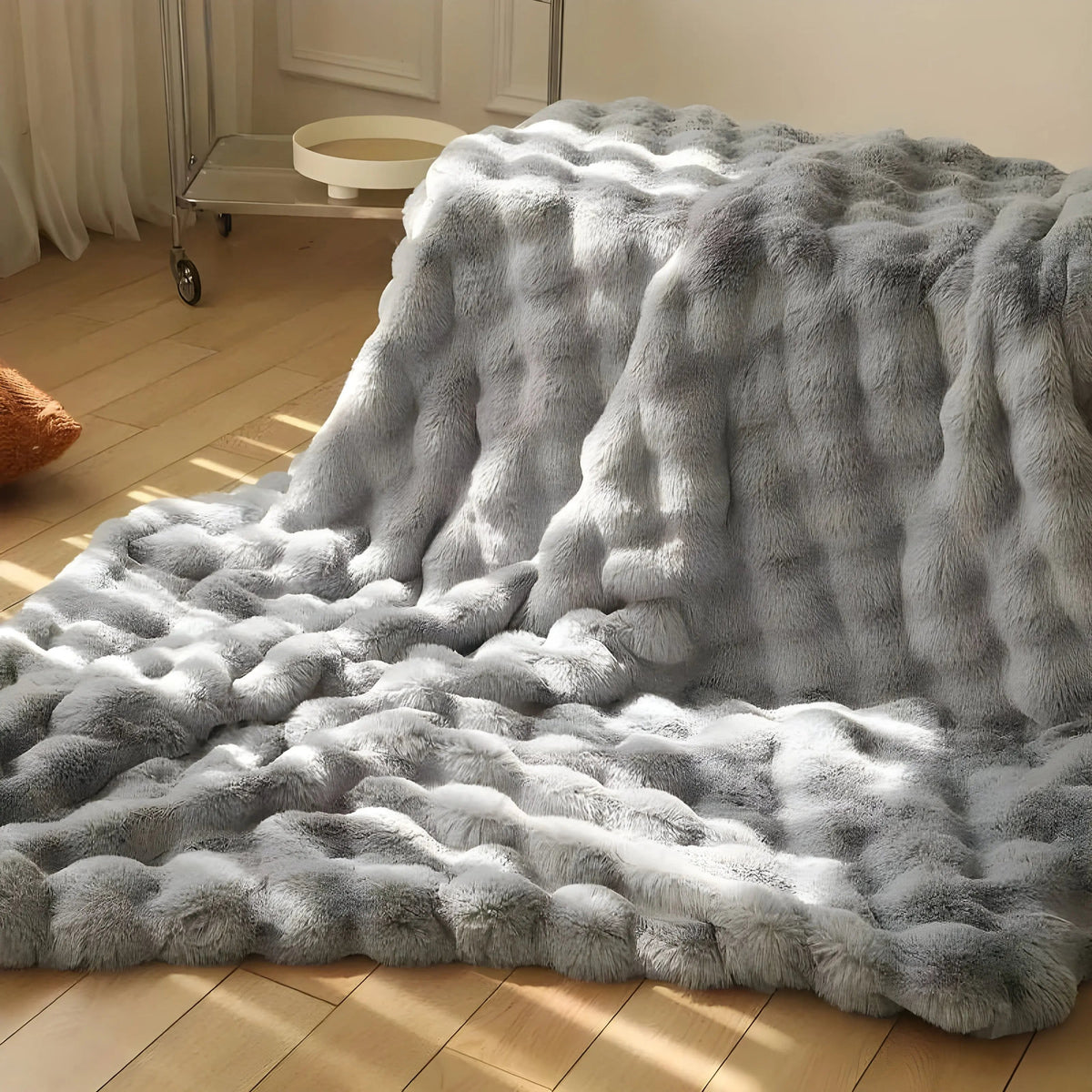 Fluff Bubble - Plush Faux Fur Blanket
