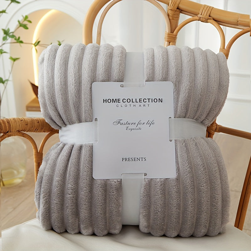YarnHaven - Soft Flannel Fleece Throw Blanket for Ultimate Comfort