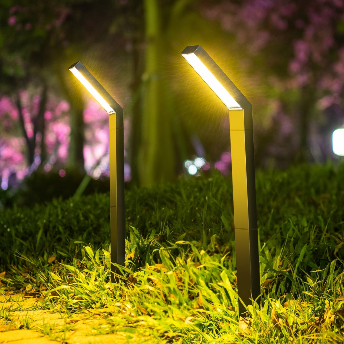 SolarPath Light - Adjustable Waterproof Outdoor Solar Lamp
