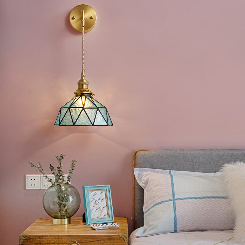 Aquarius - Elegant Wavy Glass Wall Sconce