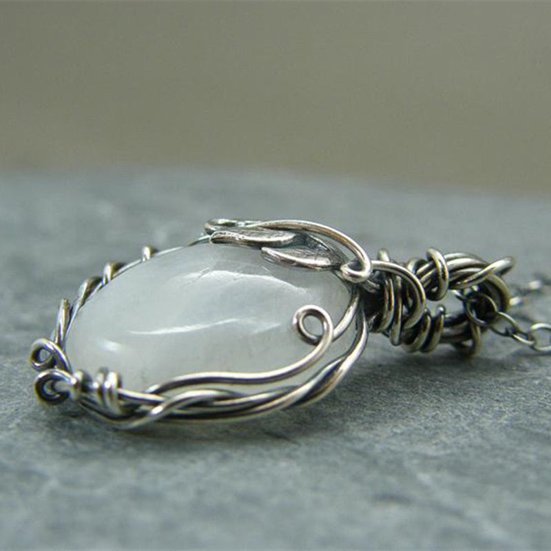 Selene - Collier pierre de lune vintage rétro