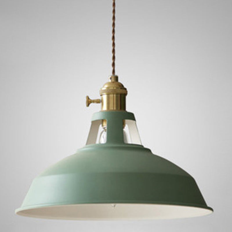 Larkforge - Industrial Retro Pendant Light for a Warm Ambiance