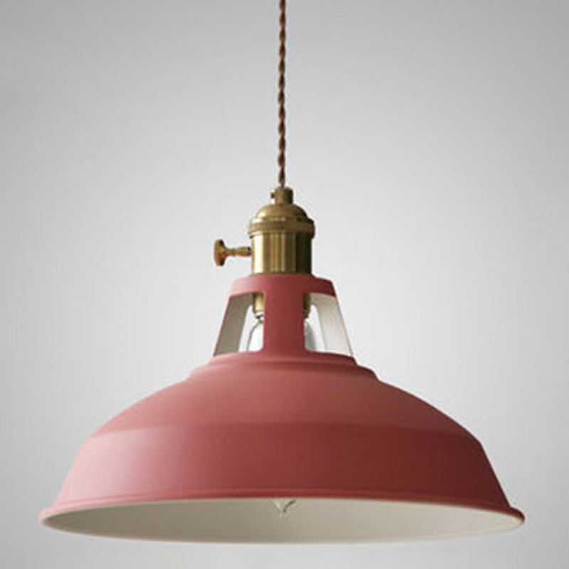 Larkforge - Industrial Retro Pendant Light for a Warm Ambiance