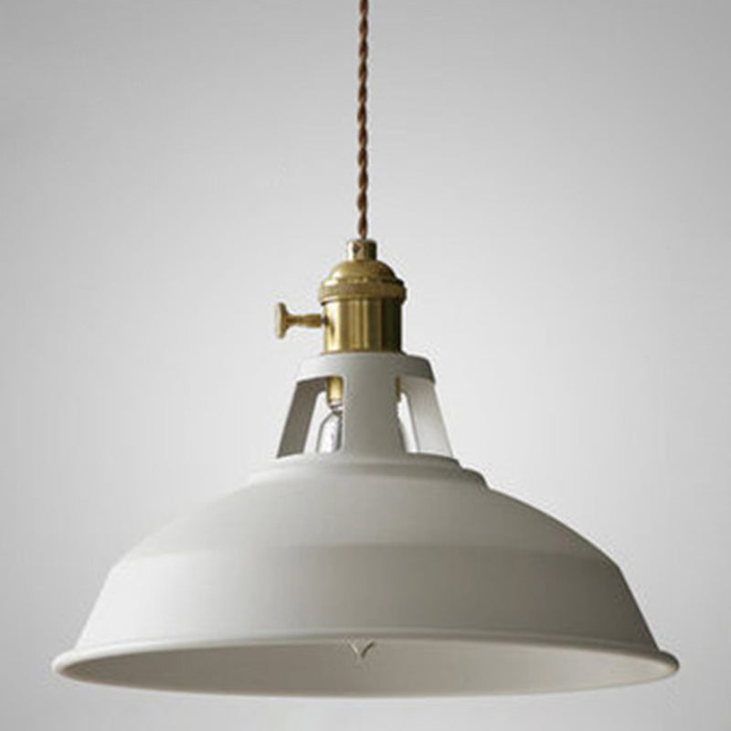 Larkforge - Industrial Retro Pendant Light for a Warm Ambiance
