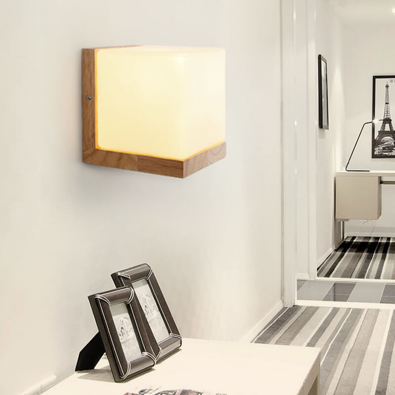 EcoChic - Wooden Cube Wall Sconce with Modern, Sustainable Design