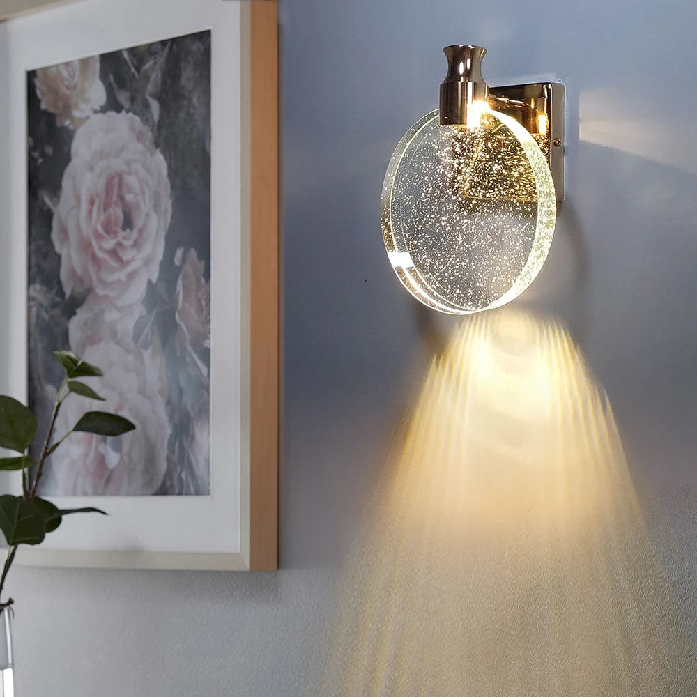 LumièreCéleste - Elegant Gold Wall Sconce for Warm Interiors