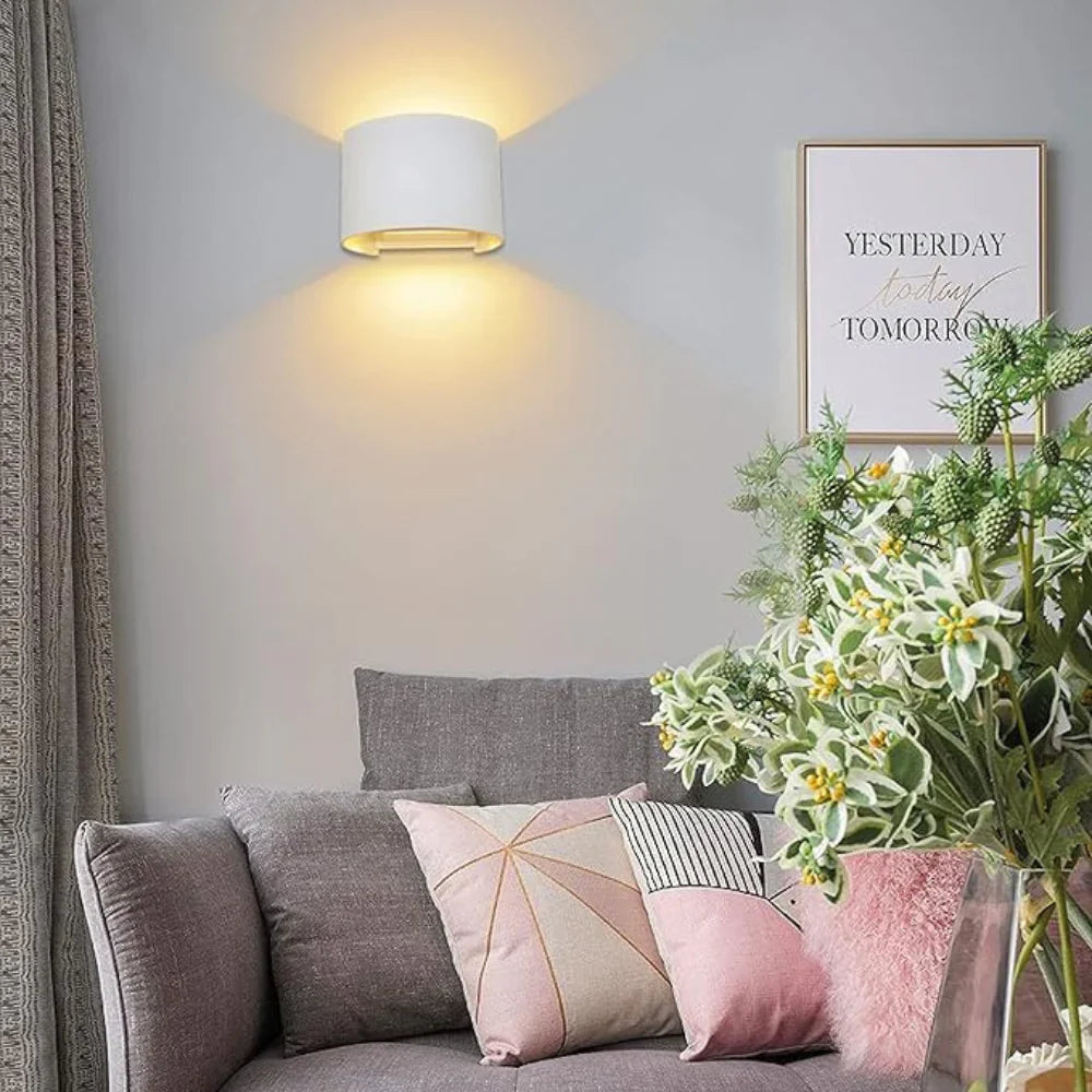 Lumière Royale - White Cube LED Wall Sconce