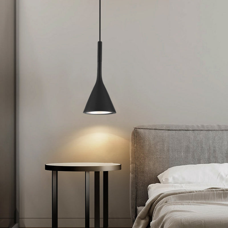 Edelvie - Elegant Scandinavian Glass Wall Sconce