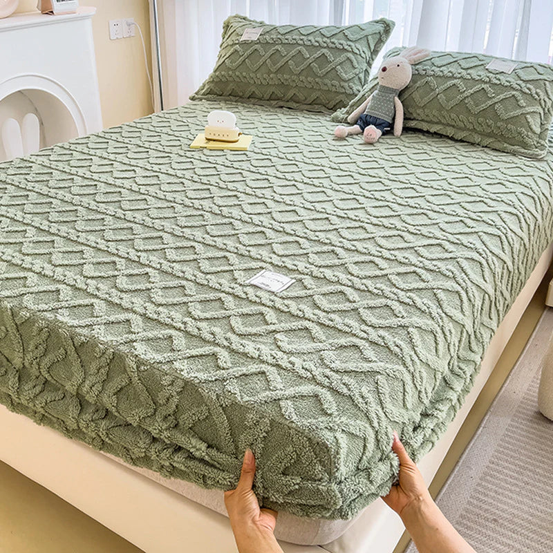 LuxeLoom - Luxurious Flannel Duvet for Optimal Warmth