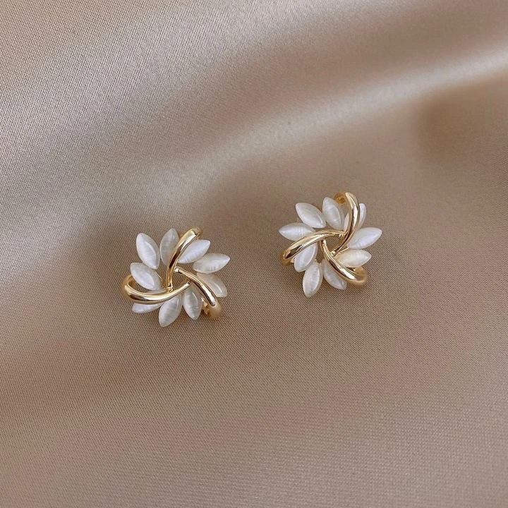 Clous d'Oreilles Fleur Opale Chic - Doré 14K