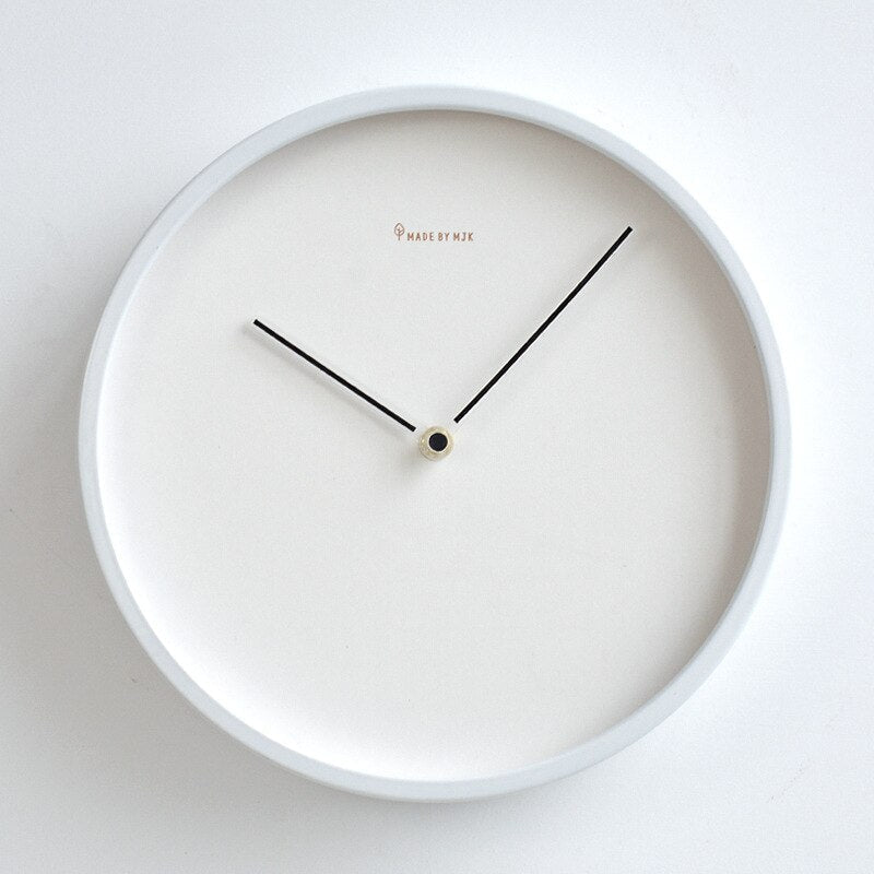 PineTime - Minimalist Scandinavian Wall Clock
