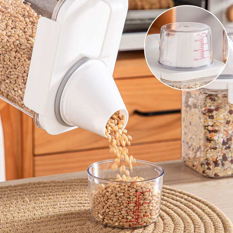 FreshKeeper - Airtight Storage Container with Measuring Cup