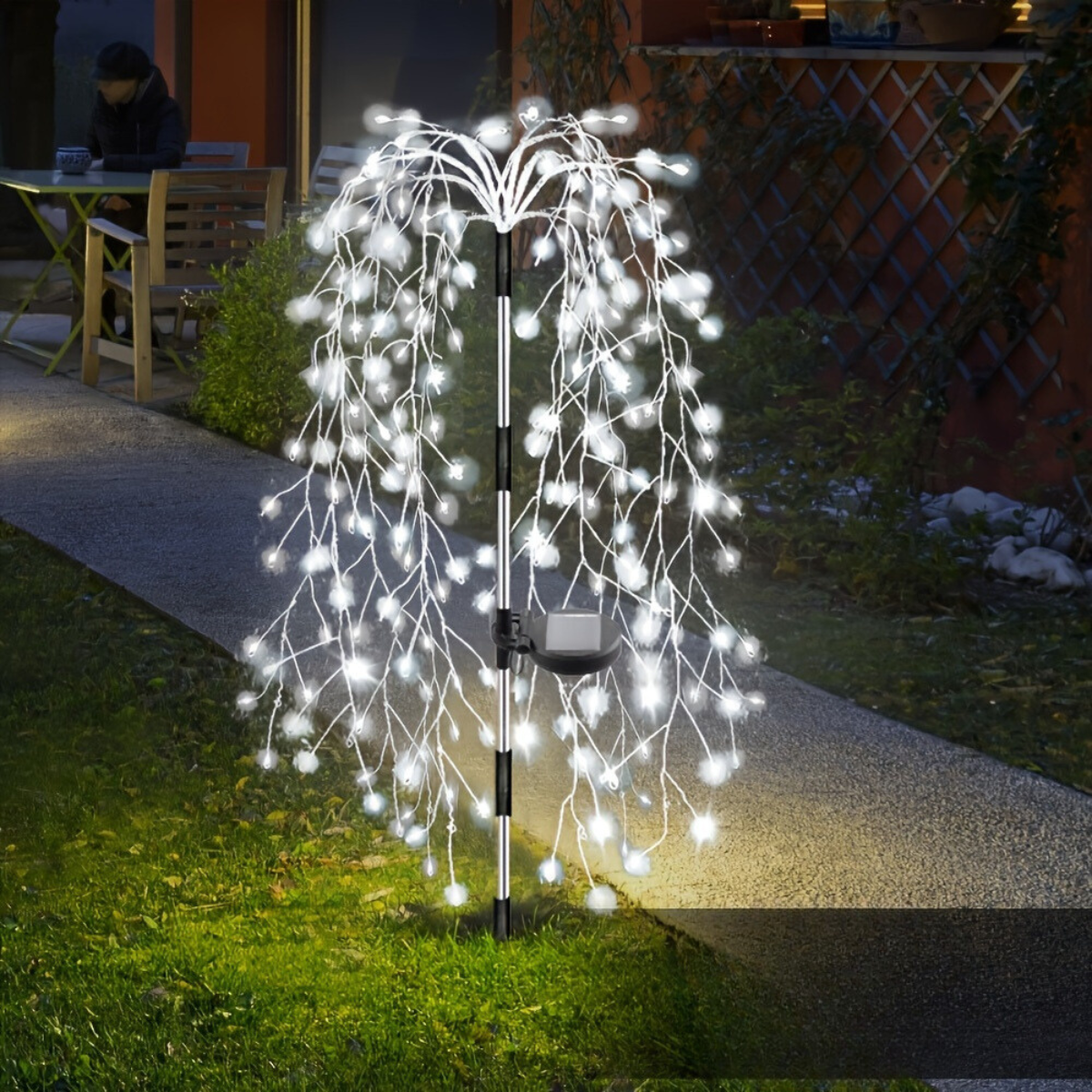 SolarGlimmer - Solar Garden Lamp with 8 Lighting Modes