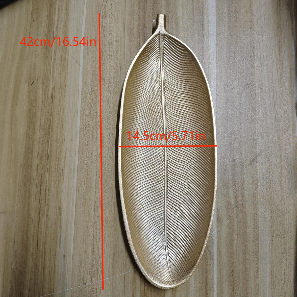 LeafWood - Leaf-Shaped Wooden Serving Tray