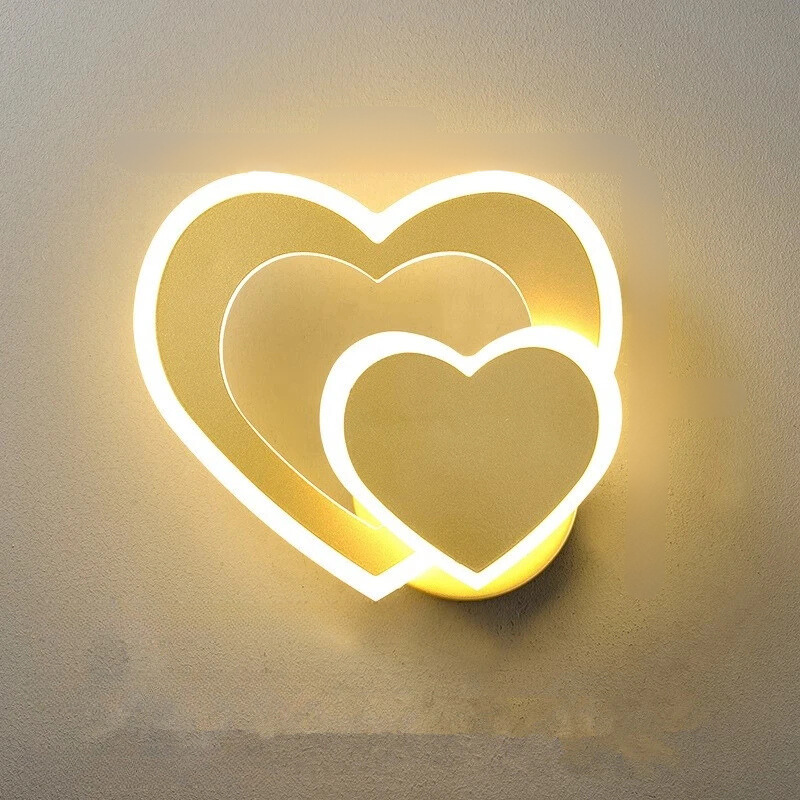 HeartGlow Wall Lamp - Modern LED Heart Wall Light