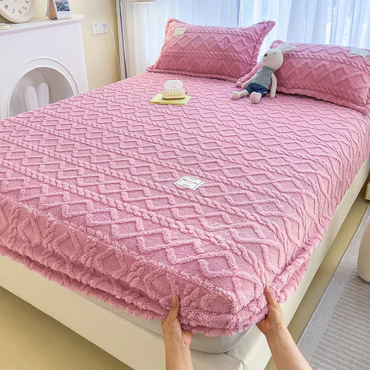 LuxeLoom - Luxurious Flannel Duvet for Optimal Warmth