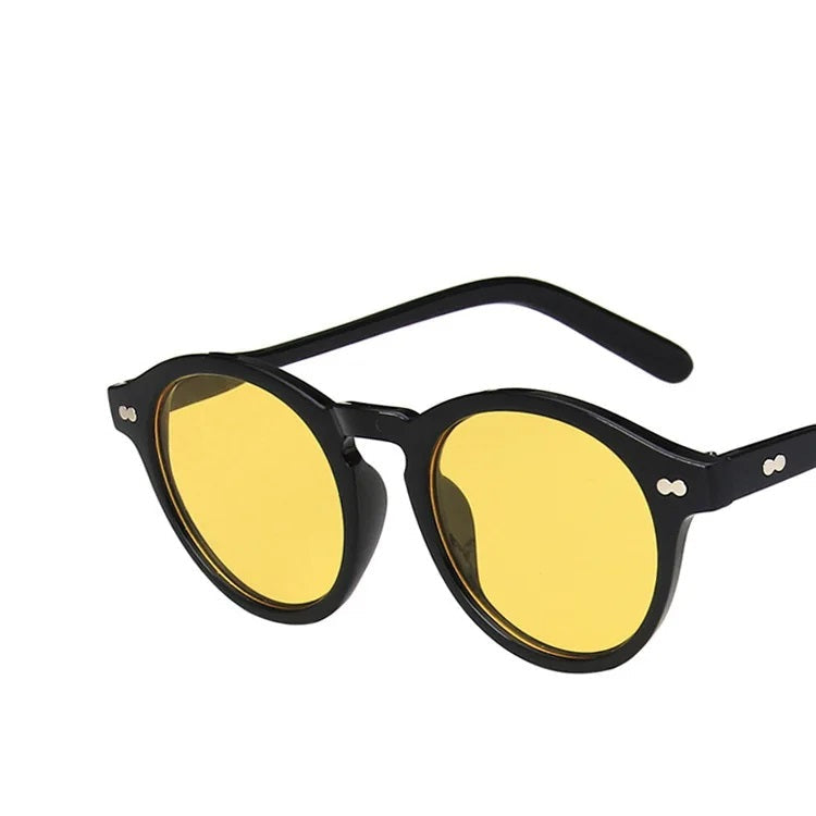 Natasha Shades - Lunettes de Soleil Rétro Élégantes