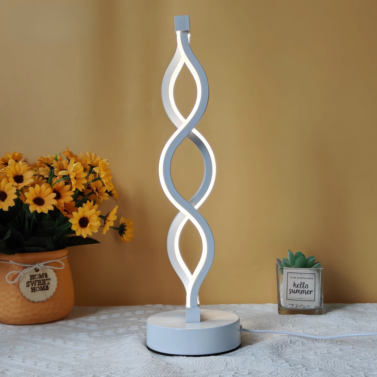 SeaWave - Modern Aluminum LED Desk Lamp