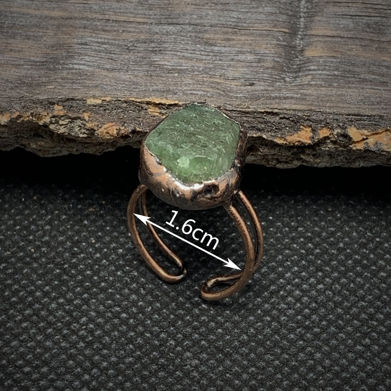 Selina - Bague pierre de naissance naturelle brute réglable
