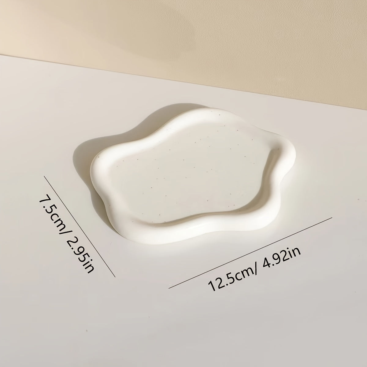 CloudTray - Cloud-Shaped Ceramic Jewelry Dish