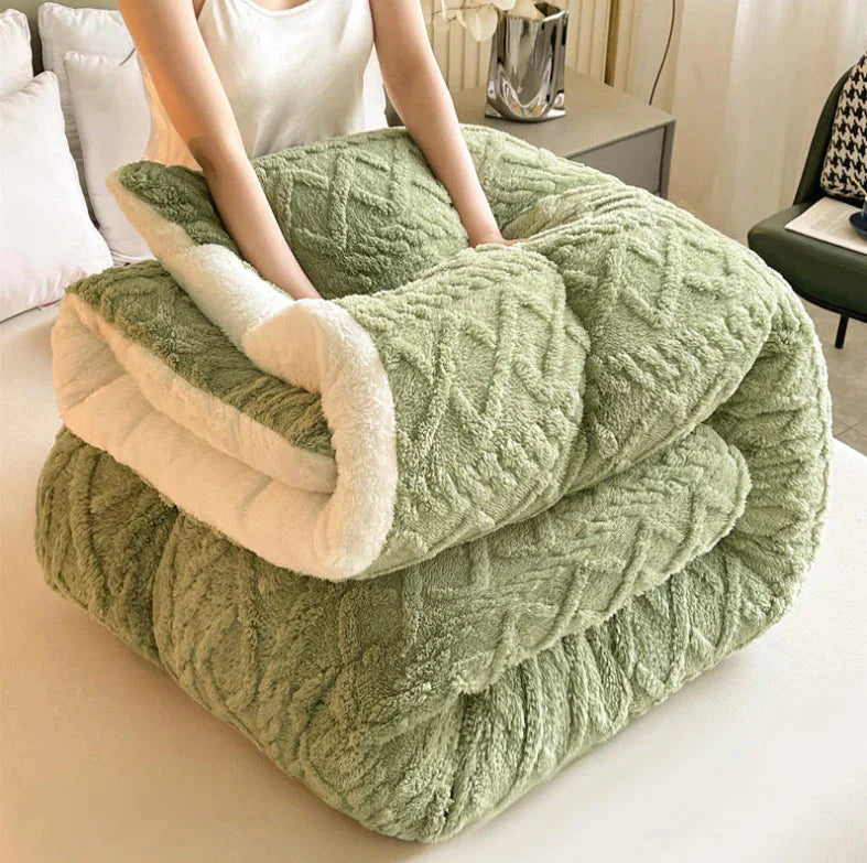 SereneSleep - Cashmere Fleece Winter Duvet for Cozy Comfort