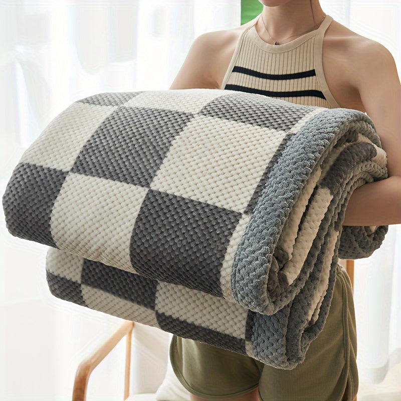 Cozy Plaid - Ultra Soft Milk Fleece Throw for Total Comfort