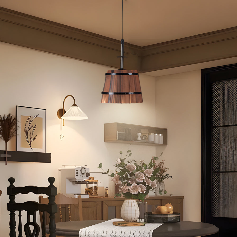 BucketGlow Pendant - Wooden Bucket-Style Light for a Cozy Bar