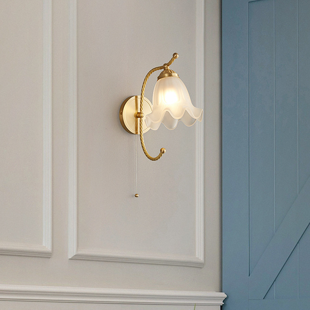 Kalvane - Retro Glass Wall Sconce for a Warm Ambiance