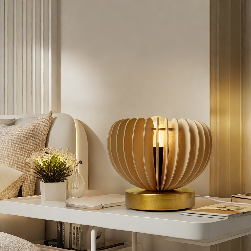 LumiFantasy - Elegant USB Table Lamp with Whimsical Design