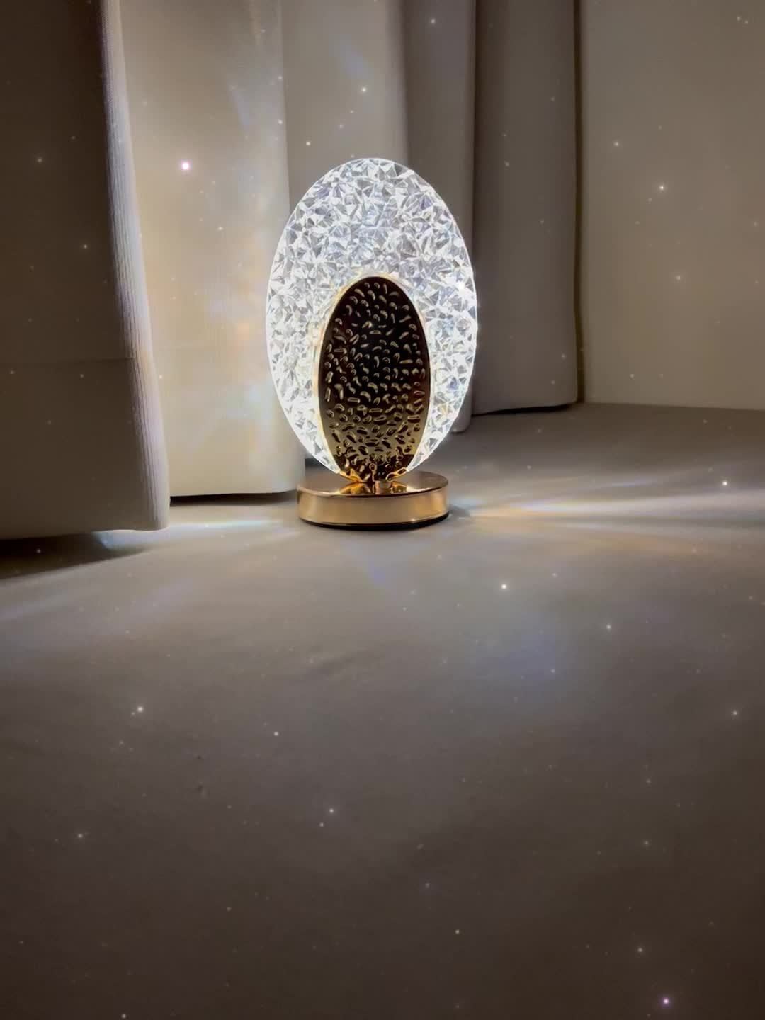 FeatherLamp - Touch-Control USB Table Lamp with Feather Design