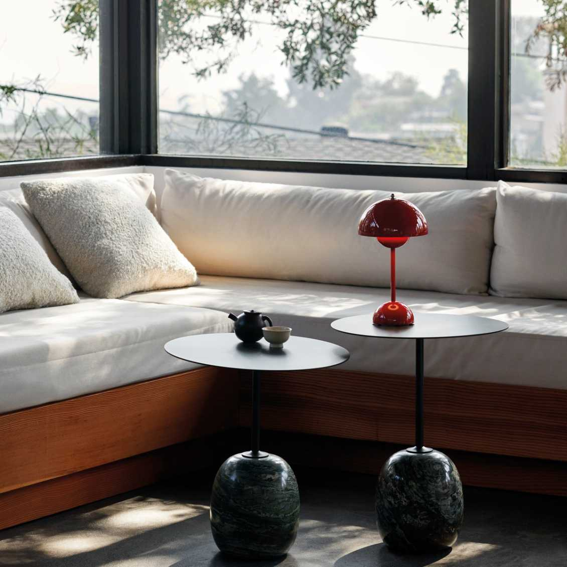 Luvara - Dimmable LED Table Lamp for Living Room and Bedroom