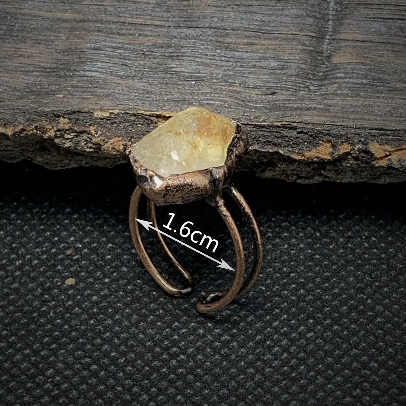 Selina - Bague pierre de naissance naturelle brute réglable
