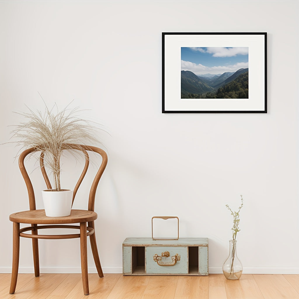 Vacadre - Timeless Photo Frame for Wall and Table