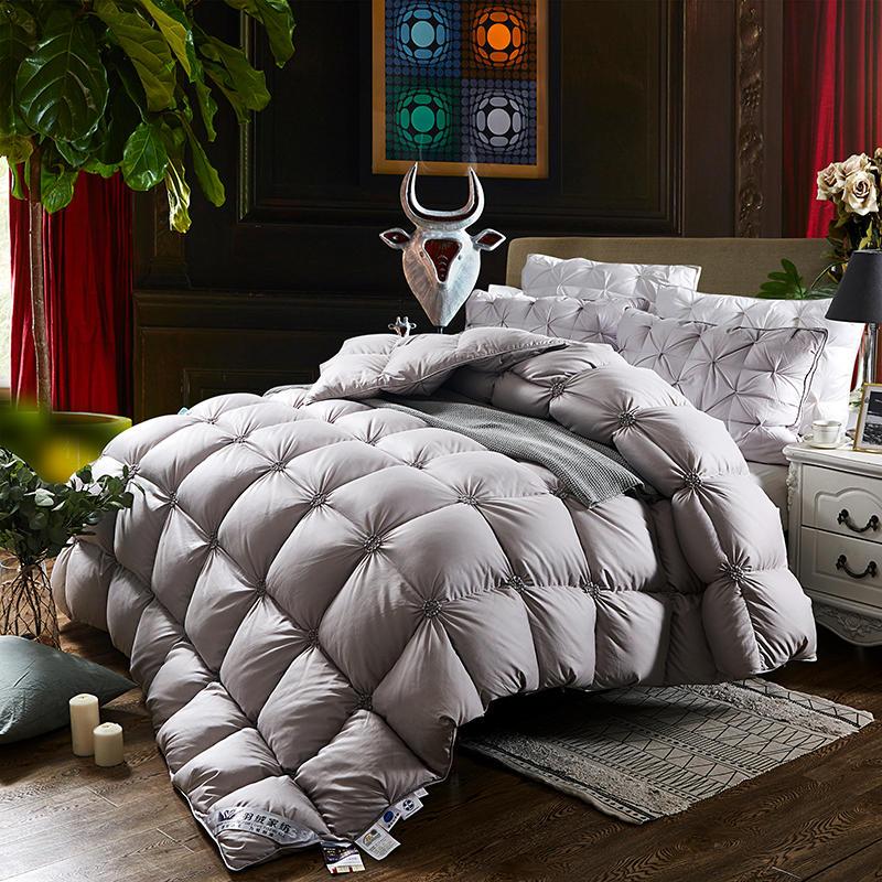 PlumeLux - Luxurious Goose Down Duvet for Comfortable Sleep