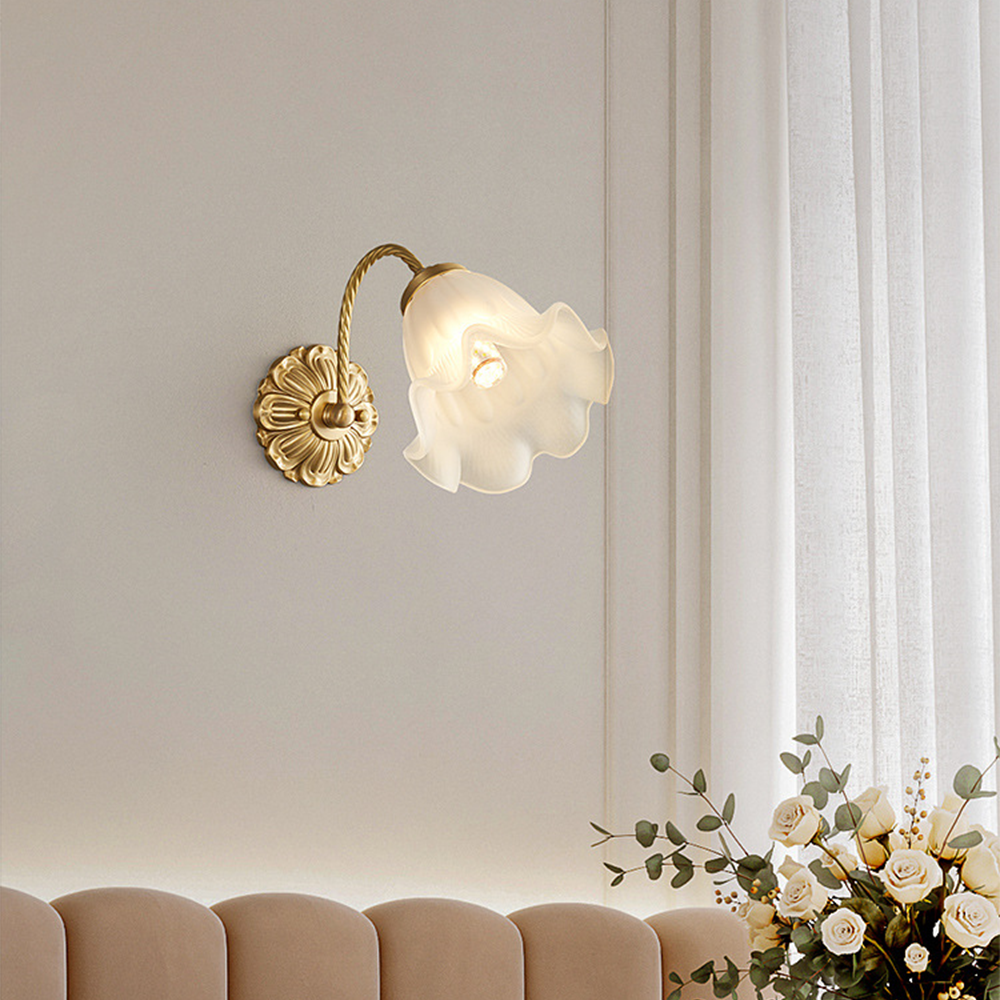 Kalvane - Retro Glass Wall Sconce for a Warm Ambiance