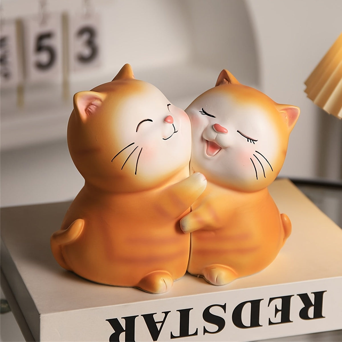 LoveCats - Romantic Resin Bookends for Cat Lovers