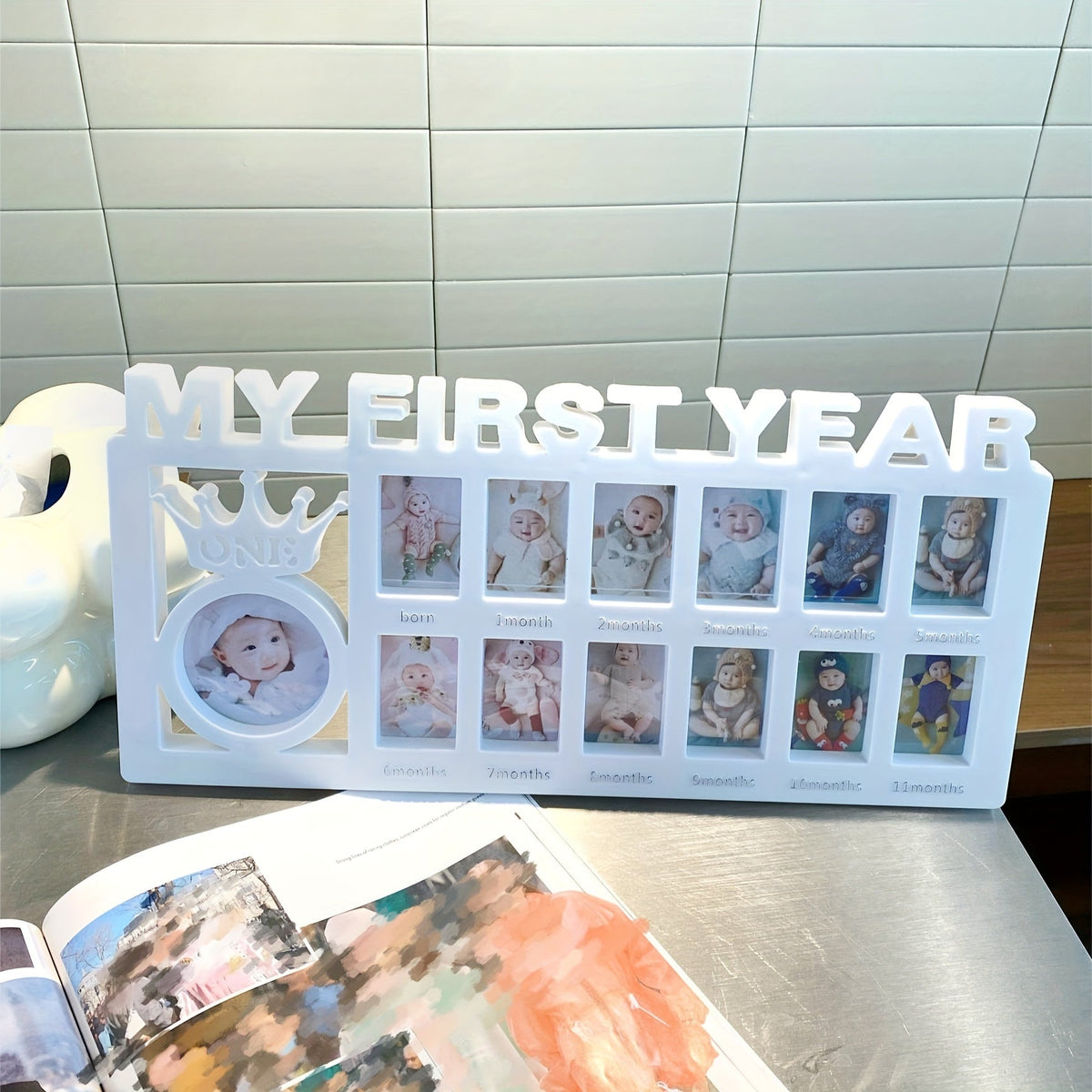 BabyMemories - Keepsake Photo Frame for Baby's First 12 Months