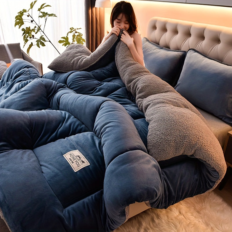 PlumeSnug - Soft Sherpa Fleece Throw Blanket for Ultimate Comfort