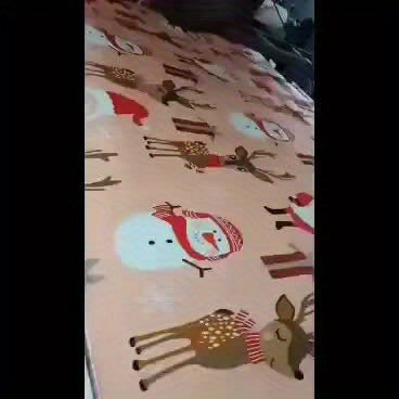 FestiveSnuggle - Soft & Cozy Christmas Fleece Throw Blanket