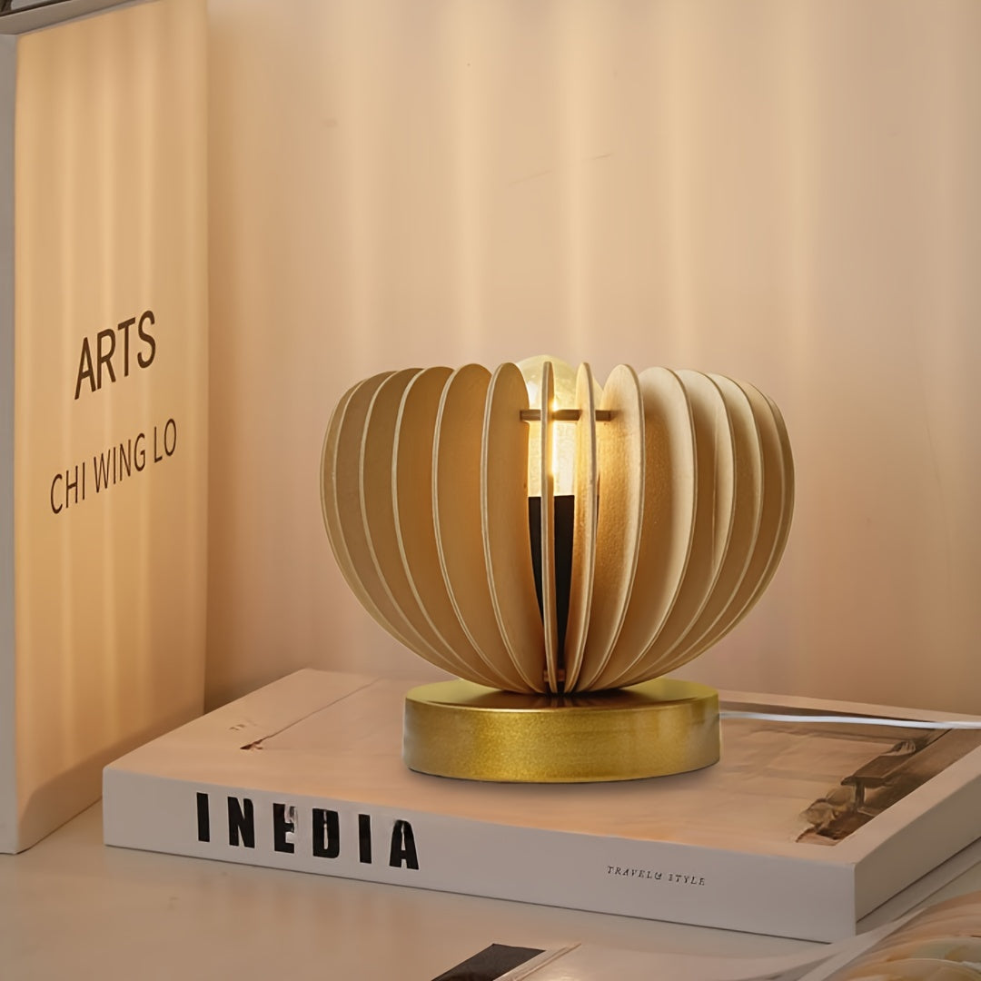 LumiFantasy - Elegant USB Table Lamp with Whimsical Design