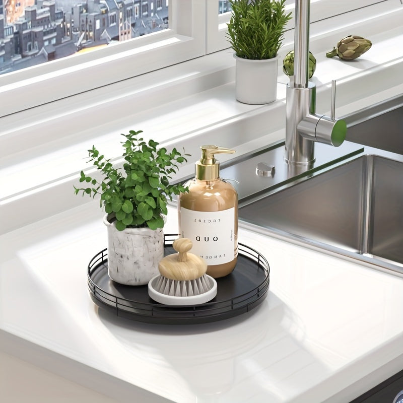 UrbanTray - Round Wood Serving Tray with Geometric Design