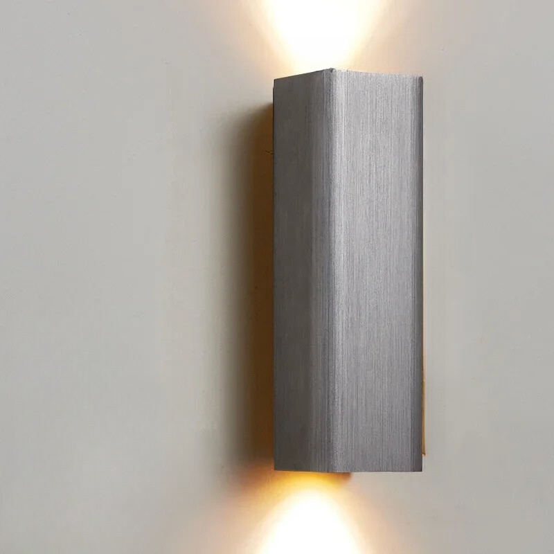 Nyvora - Elegant LED Wall Sconce for Bedroom and Hallway