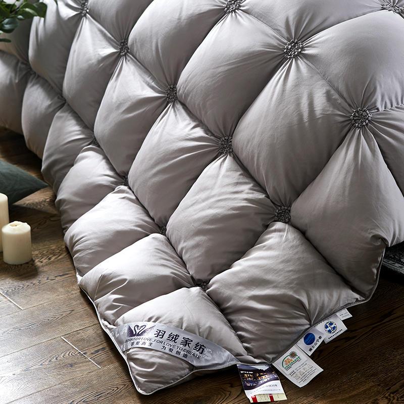 PlumeLux - Luxurious Goose Down Duvet for Comfortable Sleep