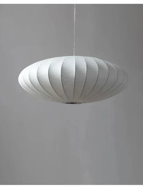 SilkCrown - Luxueuse suspension en soie et cristaux